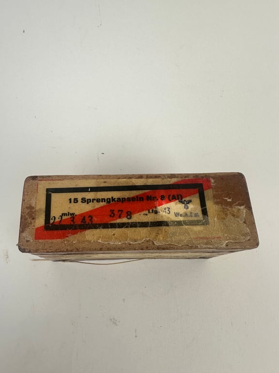BOX 15 SPRENGKAPSELN FOR M24 STICK GRENADE.