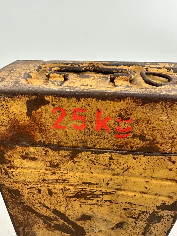 WW2 German Tan 2cm Flak Ammunition Box