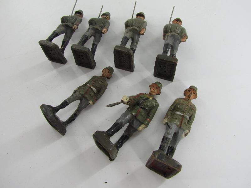 Grouping of 7 x WW2 Era German Toy Soldiers