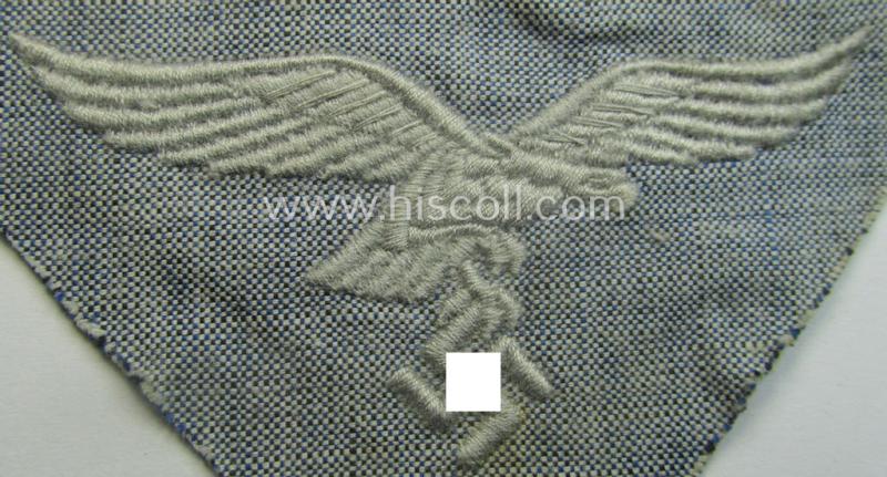 WH (Luftwaffe) enlisted-mens'- (ie. NCO-) pattern, summer-shirt breast-eagle as was specifically intended for usage on the bluish-grey- (ie. 'blaumelliertes') summer-shirts (ie. 'Hemden')