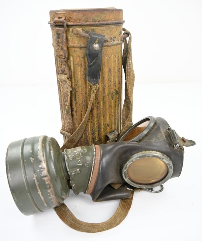 German WH M31 Tropical Camo Gasmask Set
