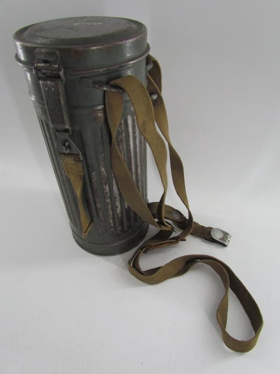 WH/SS Gasmask Cannister With M38 Gasmask and Filter