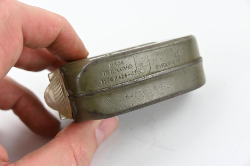 Dutch WW2 Iconic Flashlight 'Knijpcat' type 7424-03