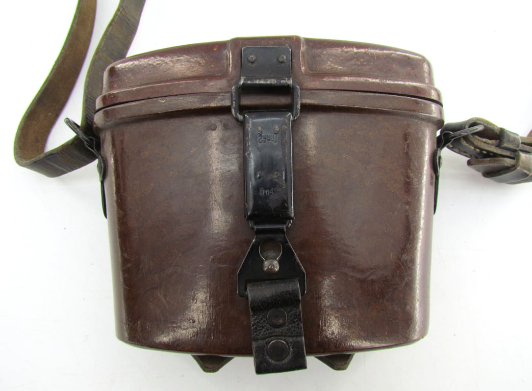 Red-Brown Bakelite 6x30 Dienstglas Case with original carrying strap