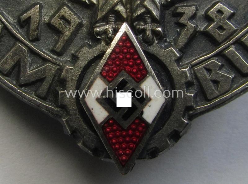 Stunning - and luxuriously styled! - HJ- ie. BDM (ie. 'Hitlerjugend' or: 'Bund Deutscher Mädel') related day-badge (ie. 'tinnie') being a golden-toned- and/or 'Feinzink'-based example as issued to commemorate the: 'Reichskampf Hamburg 1938'