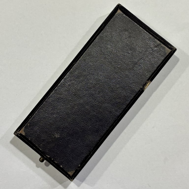 Cased Mothers Cross in Gold "Ziemer & Sohne"