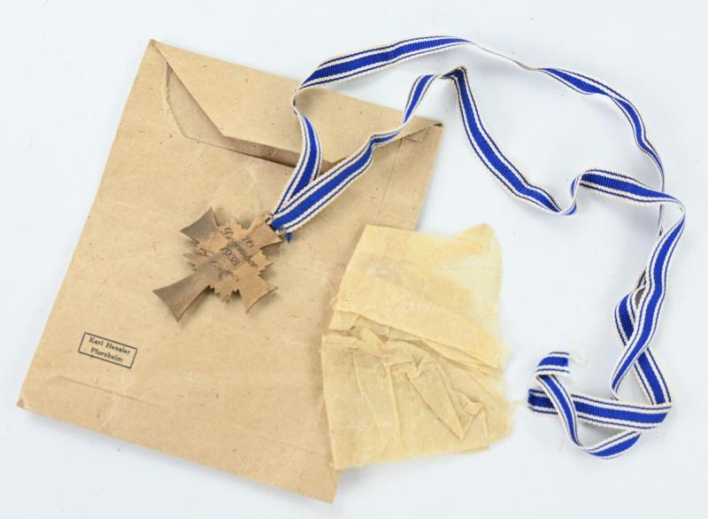German Mother's Cross in Bronze with pouch
