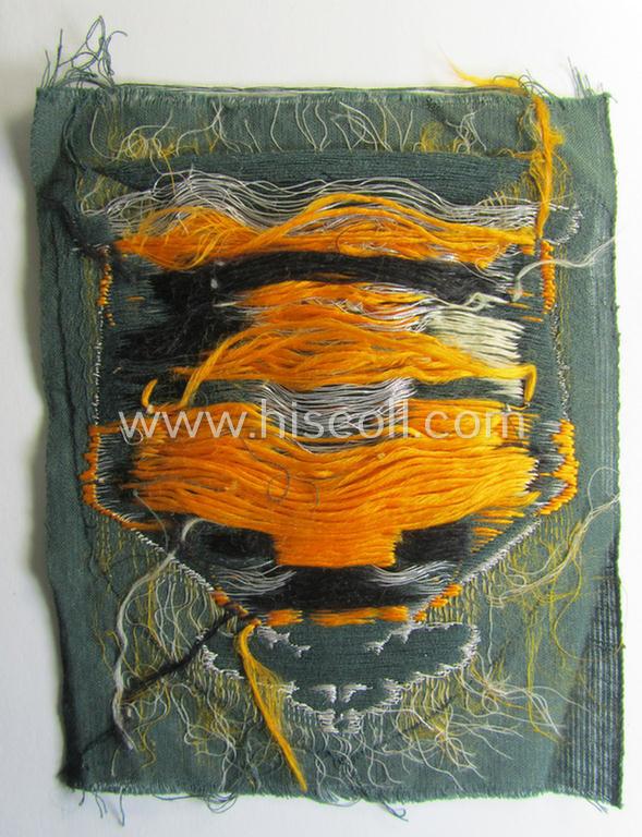 Superb - and scarcely encountered! - WH (Heeres), flat-wire- (ie. 'BeVo'-) woven 'Ärmelabzeichen für Fahnenträger des Heeres' as was intended for a soldier (ie. NCO) who served within a: 'Aufklärungs- o. Kavallerie'-unit