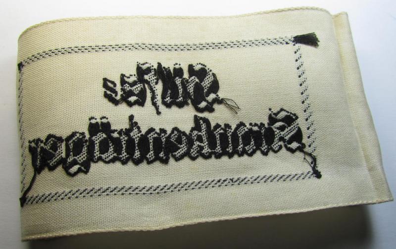 Neat, beige/white-coloured- and/or linnen-based armband (ie. 'Armbinde') as was executed in the 'thicker-styled' fabric as was intended for WH (Heeres) staff-members working as: 'Hilfs-Krankenträger'