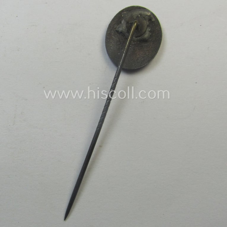 Neat - and 17 mm. sized! - miniature lapel-pin (ie. 'Halbminiatur') depicting a: 'Verwundeten-Abzeichen in Silber' (or: silver-class wound-badge) being a non-maker-marked example