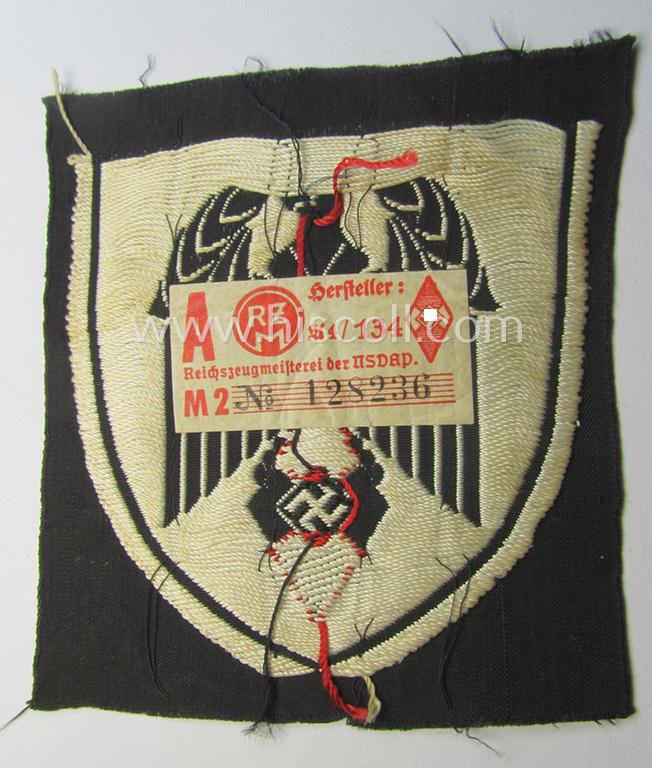 HJ (ie. Hitlerjugend) 'Ärmelabzeichen für Fahnenträger' as executed in 'BeVo'-weave-pattern