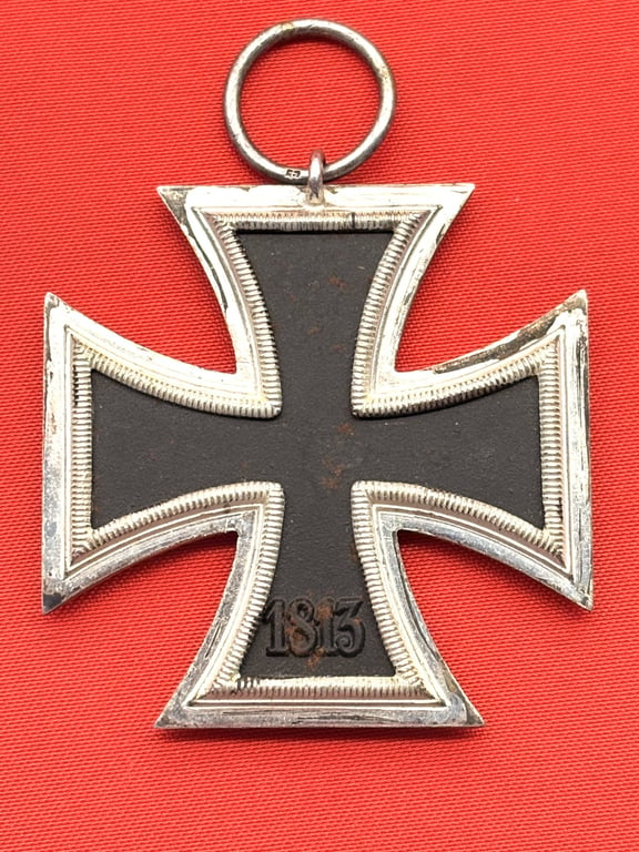 RARE AUTHENTIC WWII IRON CROSS 2RD CLASS RING STAMPED 4, STEINHAUER & LUCK OF LUDENSCHHELD GERMANY.