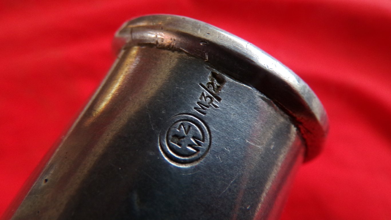 Fully matching Hitler Youth parade flag part 2