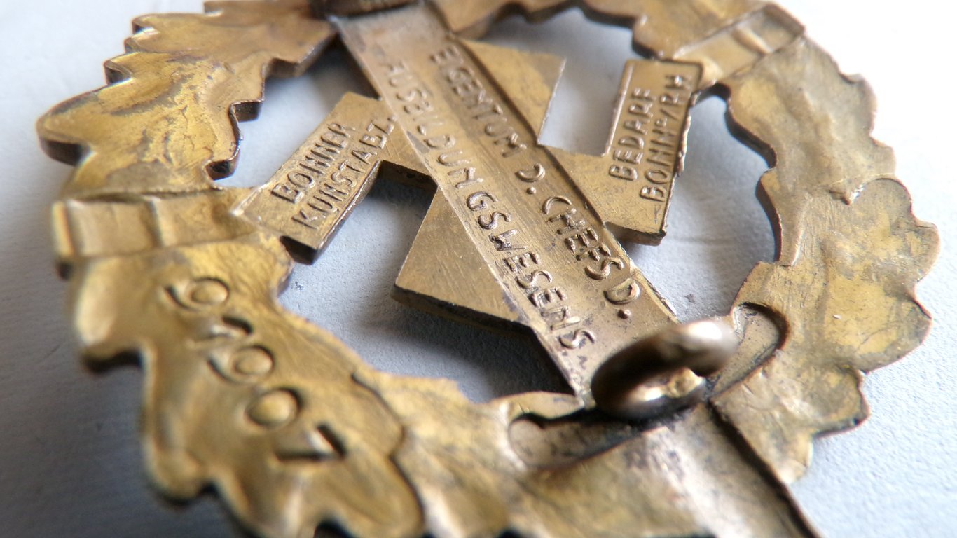 SA Sports Badge in Bronze 2nd Model 1935-1938
