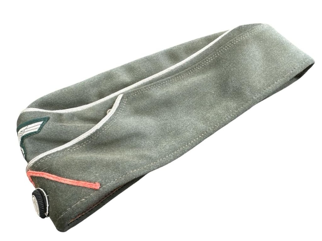 Wehrmacht (Heer) Panzerjäger Officer Overseas Cap