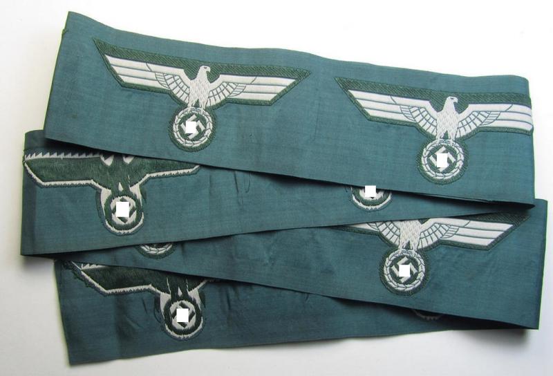 'Virtually mint ie. unissued' example of a WH (Heeres) early- (ie. pre-war-) period- and/or greyish-coloured breast-eagle of the: 'M36'- (ie. 'M40'-) pattern as was executed in the 'BeVo'-weave pattern on a darker-green-coloured background