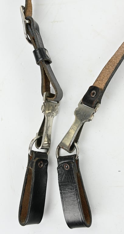 German Political Shoulderstrap with D-Loops