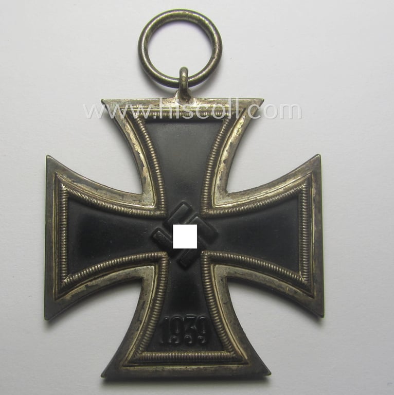 'Eisernes Kreuz II. Klasse' being a non-maker-marked example by: 'Wächtler & Lange'