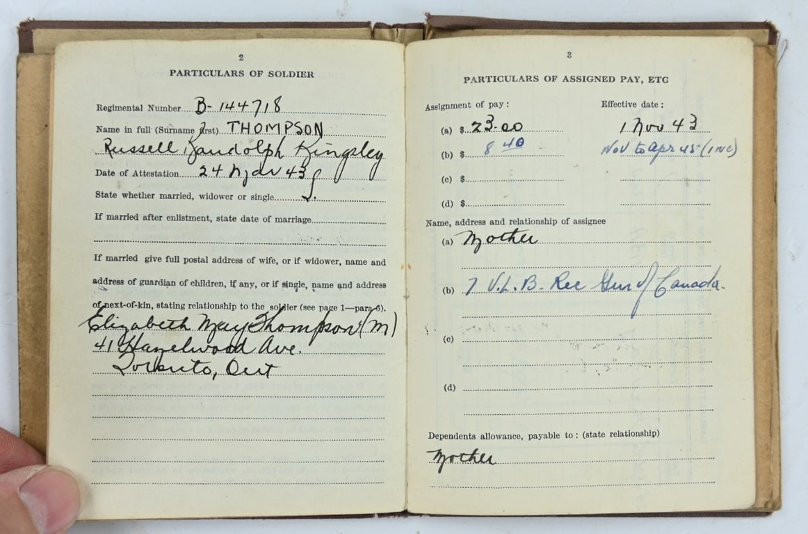Canadian WW2 Service Book 'Russell Thompson' Canadian Queens Own Rifles