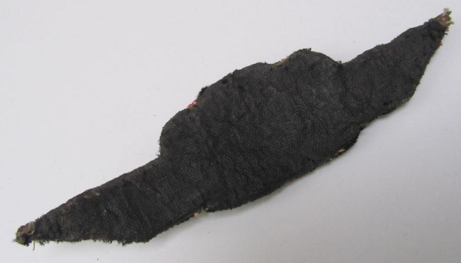 Neat, WH (Luftwaffe), hand-embroidered- cap-wreath ie. cocarde, as was intended for a 'Luftwaffe' officers'-type visor-cap (ie. 'Schirmmütze')