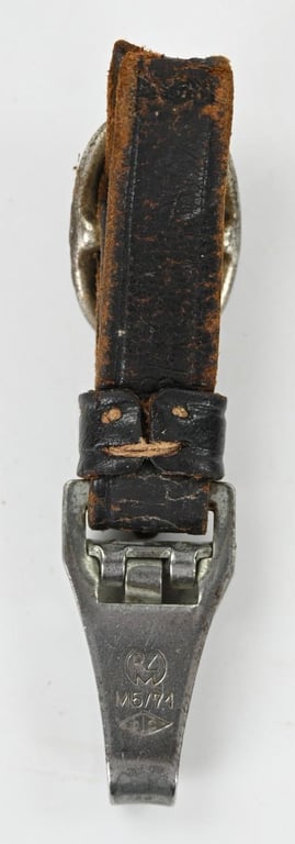 German SA M33 Dagger Hanger