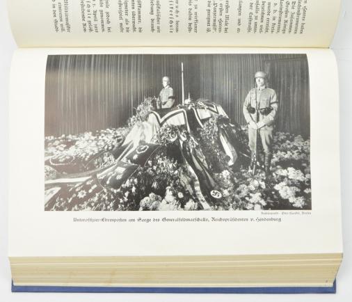 German Book 'Die Geschichte des deutschen Unteroffiziers'
