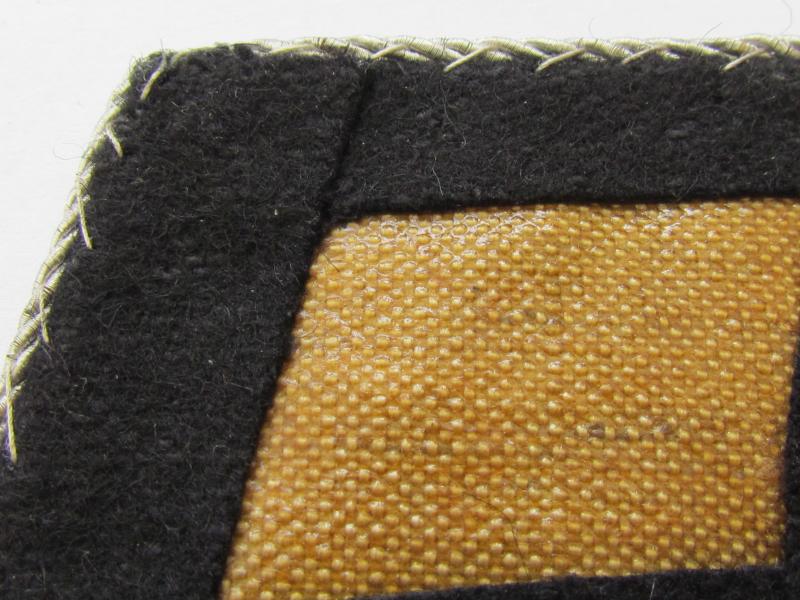 Waffen SS Obersturmführer collar tabs