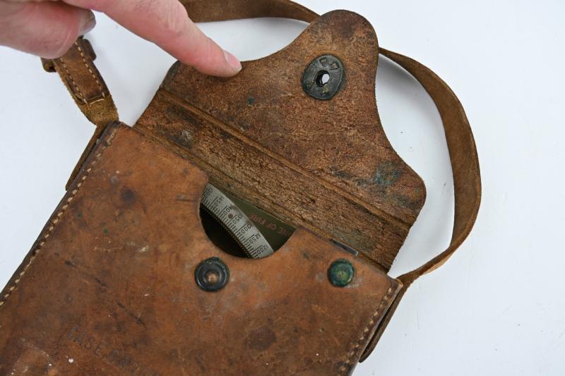US WW2 M1 Gunners Quadrant in Carrying Case