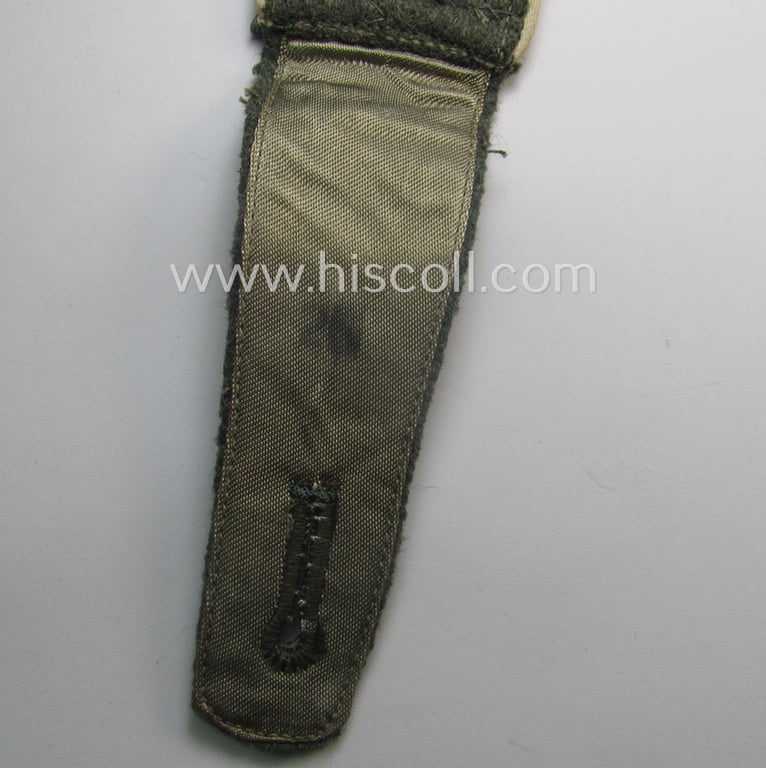 Single, WH (Heeres) 'cyphered' NCO-type, 'M40'- (ie. 'M41'-) pattern shoulderstrap: 'Oberfeldwebel u. Mitglied der Infanterie-Lehr-Trpn.'
