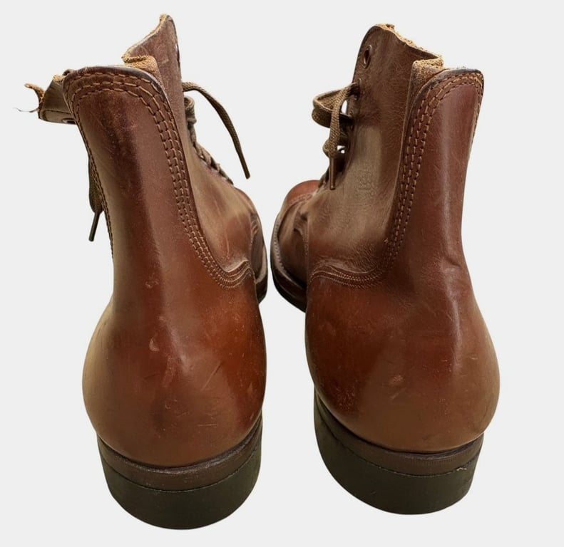US WWII Type II Service Shoes ( unissued )