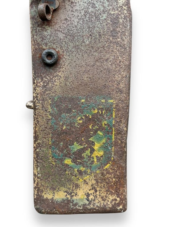 Camouflaged 'Packtasche' SS division marking