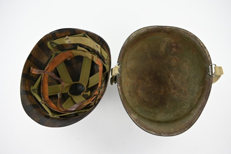 US WW2 M1 Swivel Bale Combat Helmet