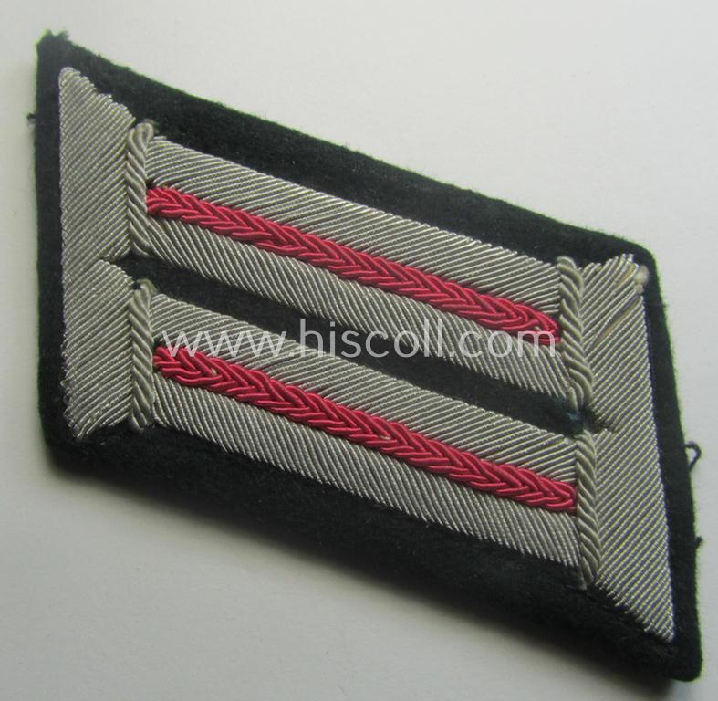 Pair of WH (Heeres) officers-collar-patches (ie. 'Kragenspiegel') for an: 'Offiz. der Panzer o. Pz-Jäger-Trpn.'
