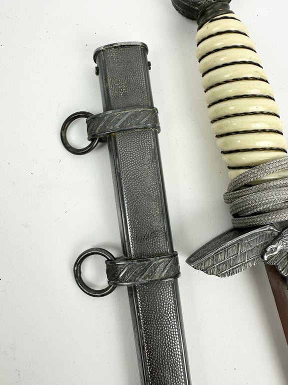 WW2 German 2nd Model Luftwaffe Dagger with portepee
