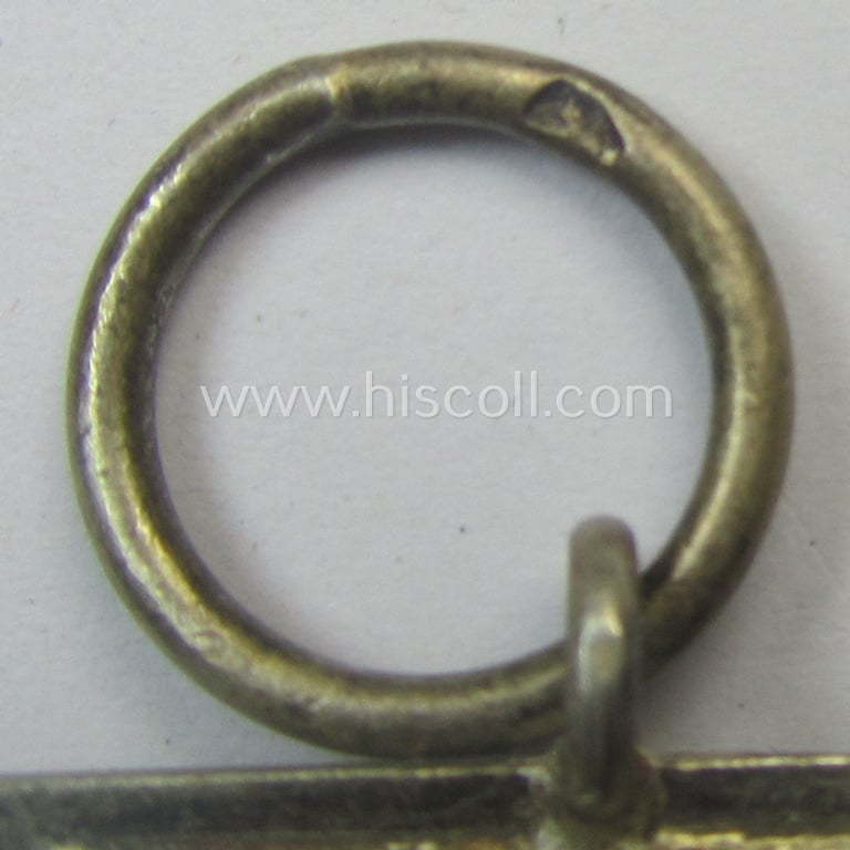 Maker- (ie. '7'-) marked 'Eisernes Kreuz II. Klasse' by the company: 'Paul Meybauer'