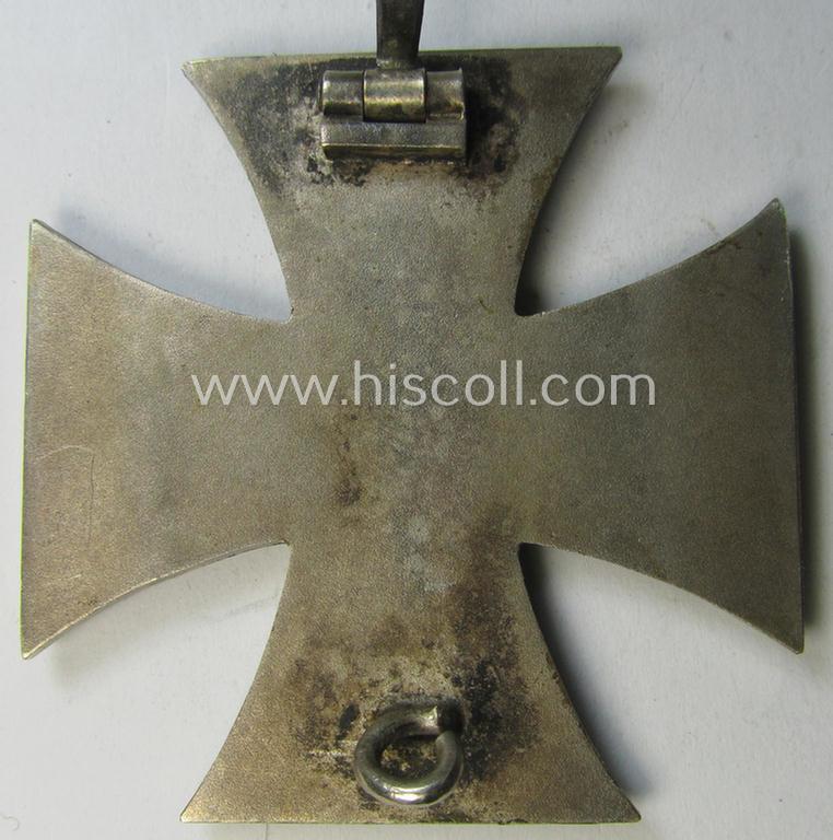 Attractive - and just moderately used! - 'Eisernes Kreuz 1. Klasse' (or: Iron Cross 1st class) being a typical non-maker-marked example that was (I deem) produced by the desirable 'Hersteller' named: 'Klein & Quenzer A.G.'