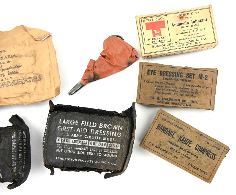 US WW2 Medical Equipment Set