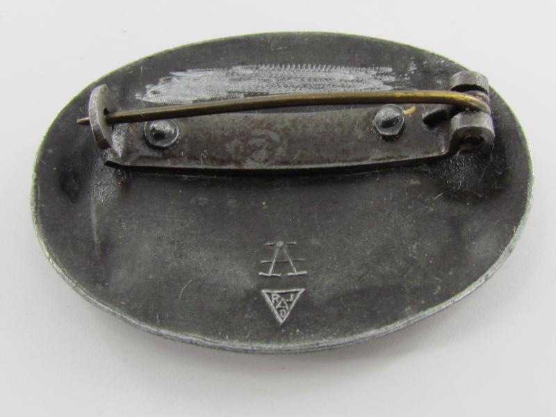 RADwJ Commemorative Service Brooch