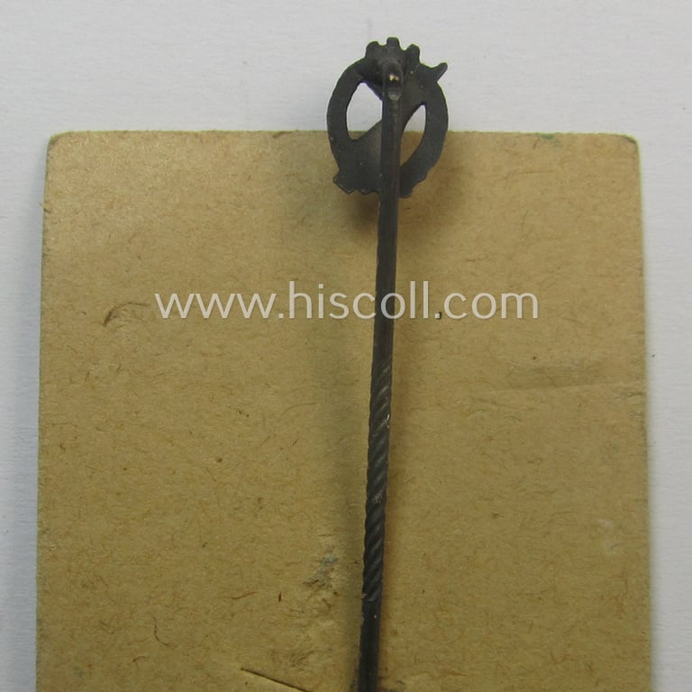 Neat - and only 9 mm. sized! - miniature-lapel-pin depicting an: 'Infanterie Sturmabzeichen in Silber' (or: silver-class assault-badge ie. IAB) being a non-maker-marked example that comes mounted onto its period 'LDO'-card