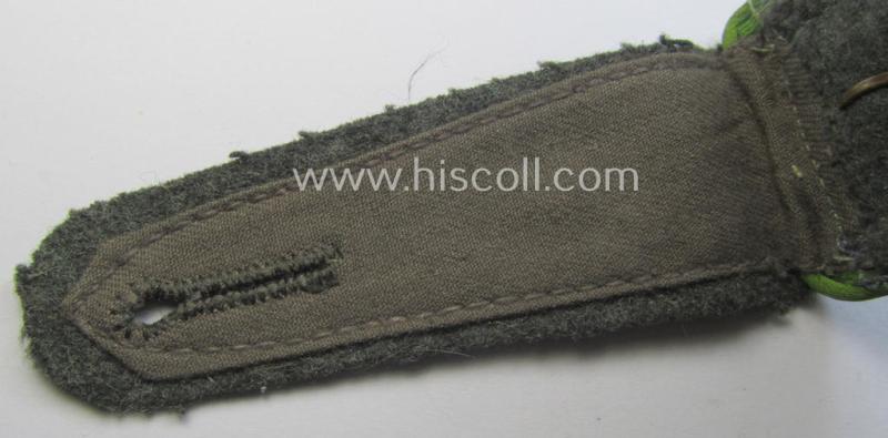 Single, WH (Heeres) early- (ie. mid-) war-period- (ie. 'M40- o. M43'-pattern) NCO-type shoulderstrap: 'Fwbl. der Panzer-Grenadier-Trpn.'