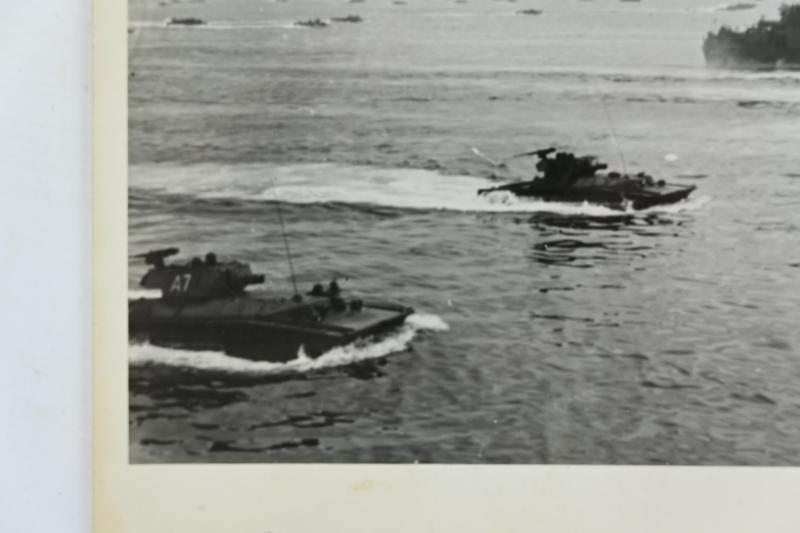 US WW2 Assault Landing Press Photo