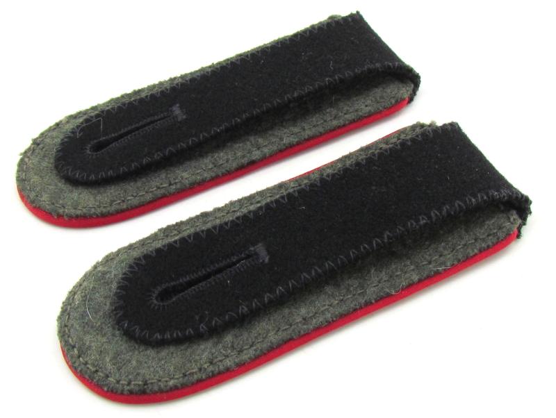 Waffen SS EM/NCO Artillery Shoulder Boards