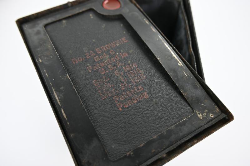 Canadian WW1 Camera with Carrying Case
