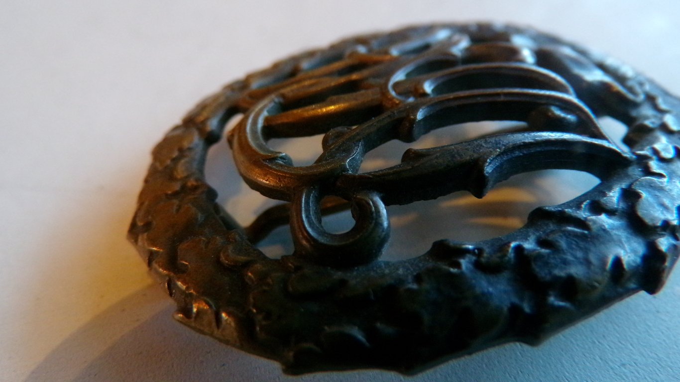 Deutsches Turn u Sportabz. 1919-1934 DRA in Bronze