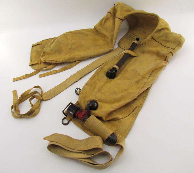 Luftwaffe pilot ‘Schwimmweste’ type 10-30 B-2 by bvn