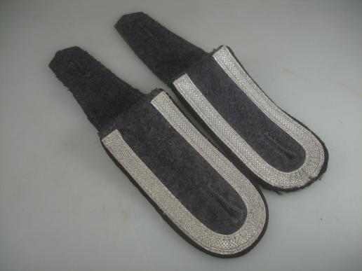 German Luftwaffe Schoulderboards pioneer
