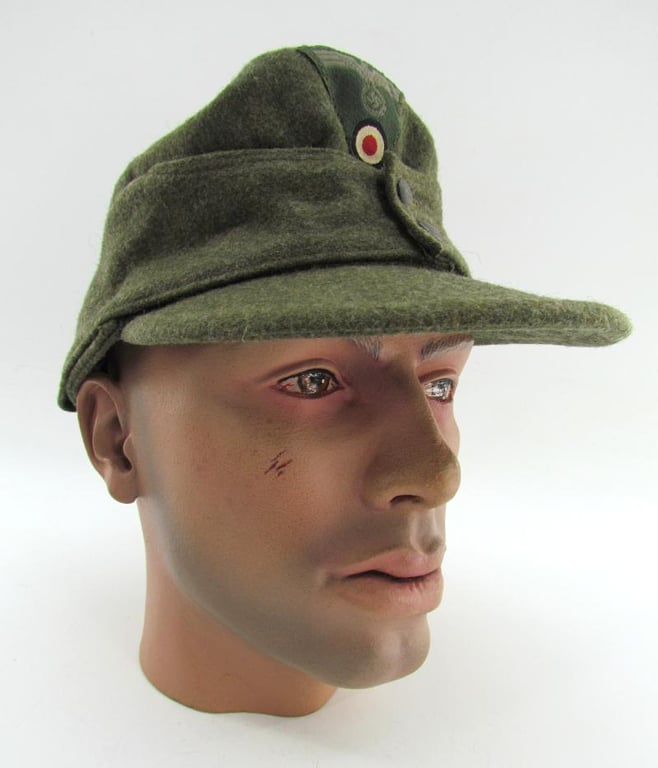 Wehrmacht (Heer) field cap ‘Einheitsfeldmütze’with RBNr. 1944