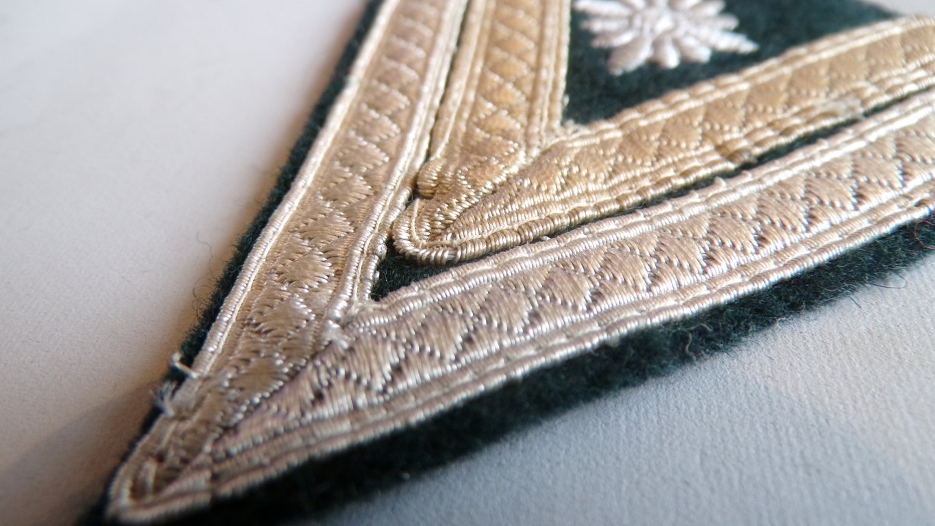 Heer M36 Stabsgefreiter Sleeve Rank Chevron