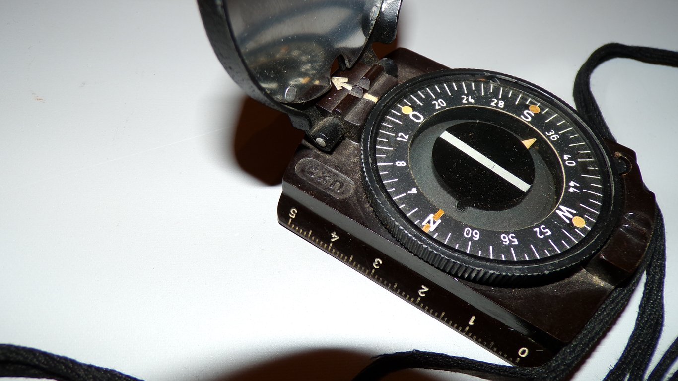 Marschkompass A by CXN