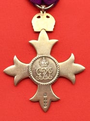 STUNNING AUTHENTIC ORIGINAL BRITISH WWI 1917 CASED OBE...